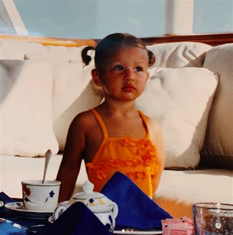 bella hadid baby pictures.